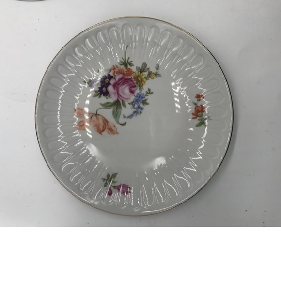 Henneberg Porzellan german lot of 6 floral gold trim 7.5" dessert plate hep46 - Picture 3 of 4